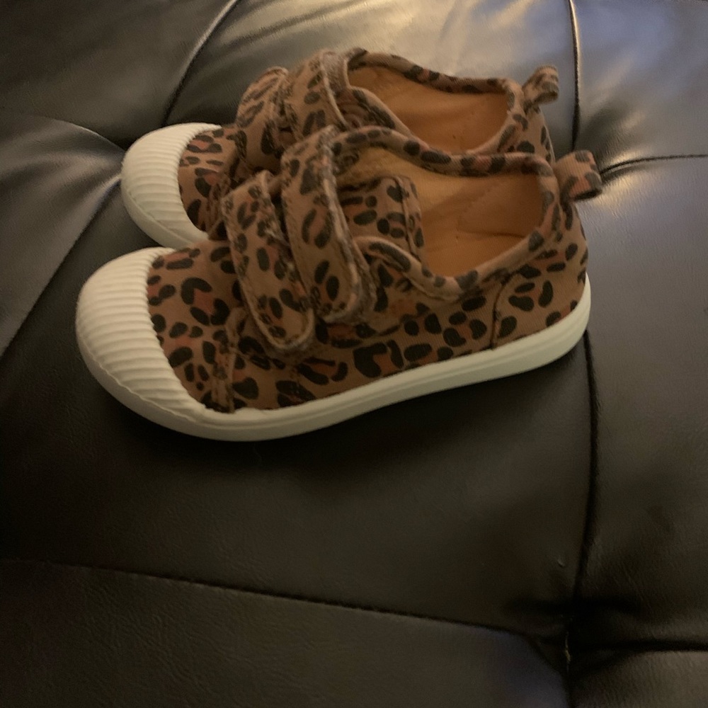 Toddler shoes